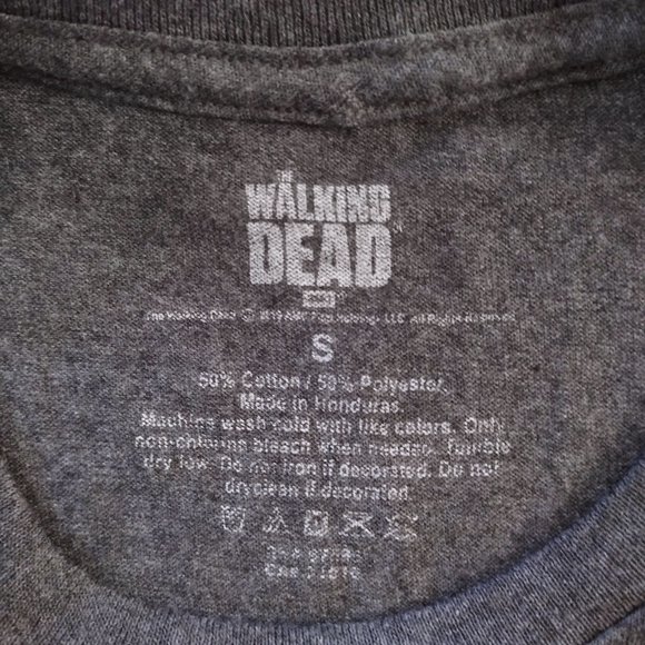 Hot Topic The Walking Dead Graphic Gray Circle Knit Unisex T-Shirt - Picture 8 of 8